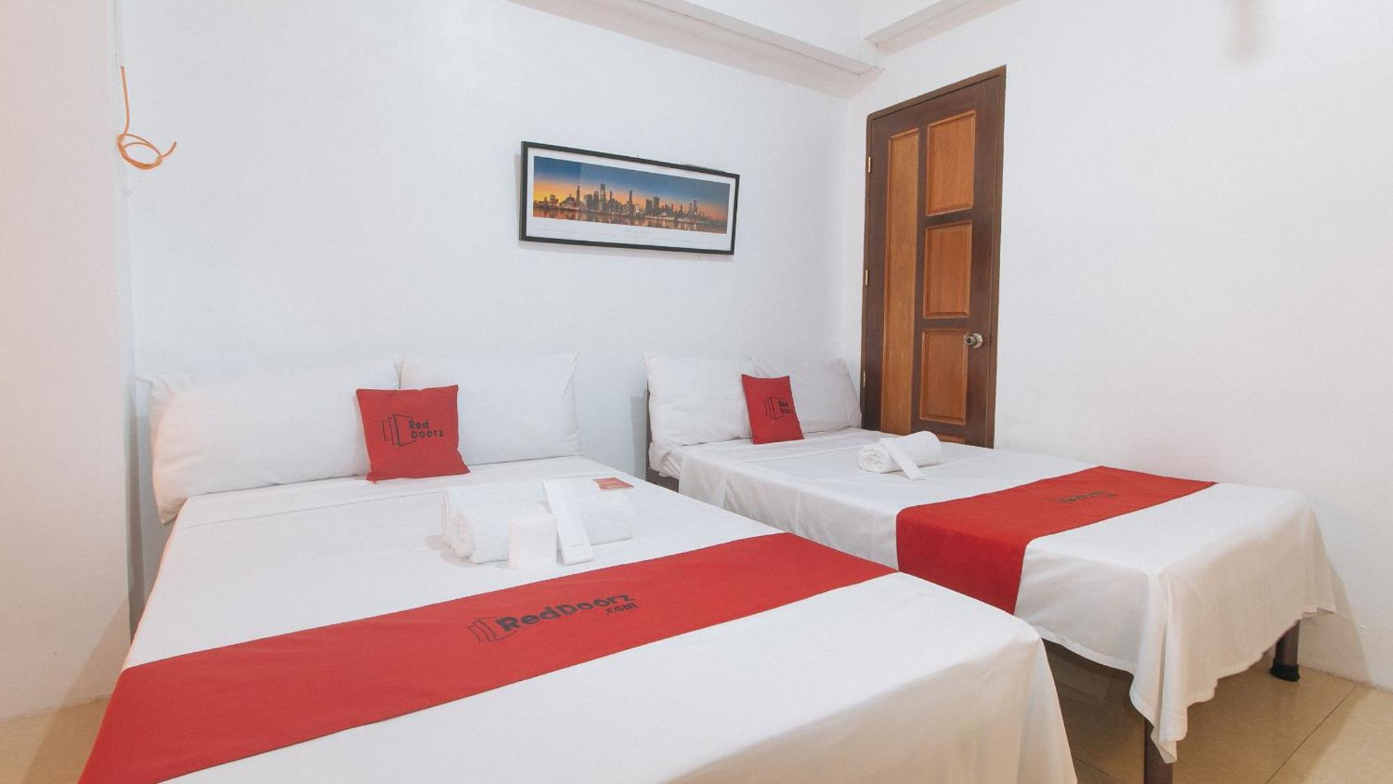 Reddoorz Near Lrt 2 Antipolo Station 호텔 외부 사진